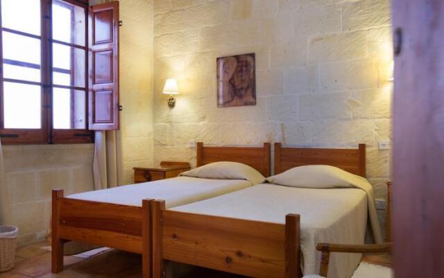 Ta leli farmhouse