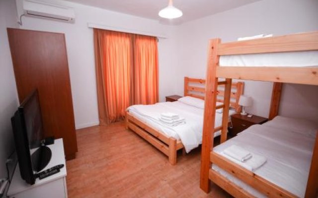 Hostel Elior