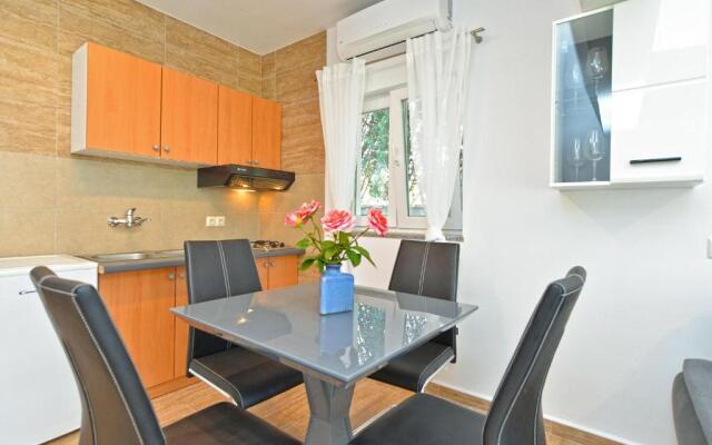 Apartment Vlado 1405
