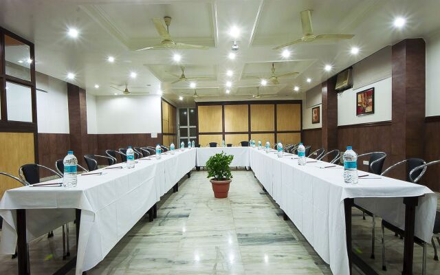 OYO 544 Hotel Rama Residency