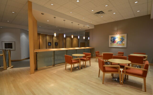 iHOTEL & Conference Center Red Deer