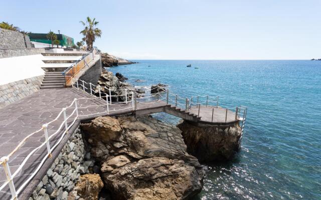 Home2Book Stunning Sea Views El Porís