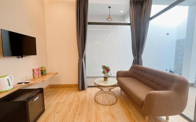 Sea House Hotel & Apartments