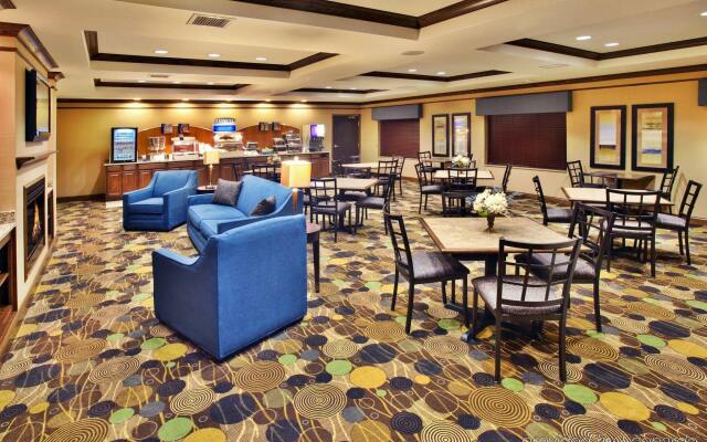 Holiday Inn Express Hotel & Suites Dubuque by IHG