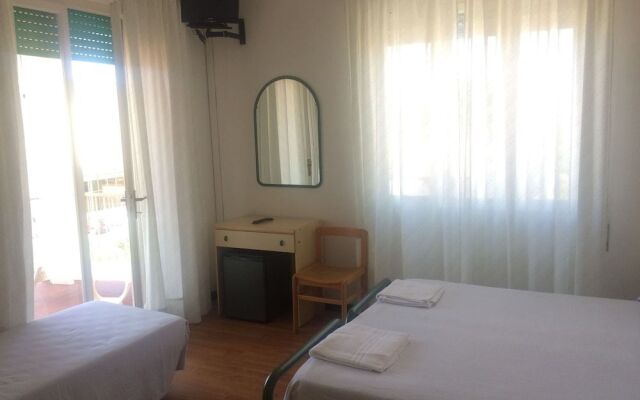 Hotel Perla Del Mare