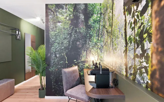 JUNGLE No5 Boutique Hotel - Stuttgart City-Center