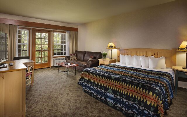 Heathman Lodge
