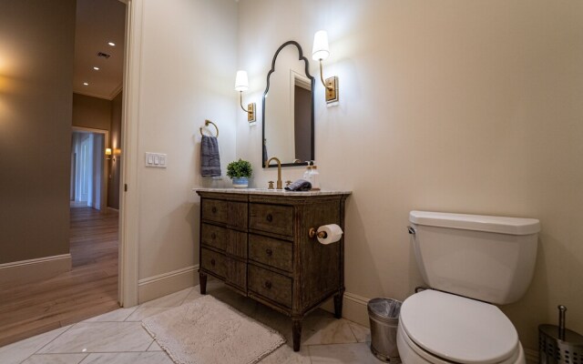 104th Mesa 5 Bedroom Home by RedAwning