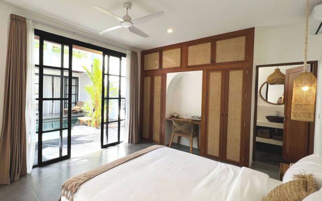 Casa Carolina Bali - Great 3 Bdr - Tumbak Bayuh Canggu