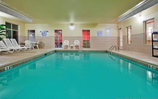 Spark by Hilton Sumter