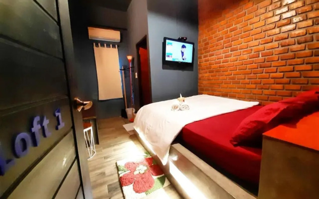 The Royal Chiangkhan Boutique Hotel