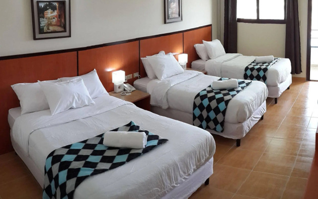 Express Inn Coronado Hotel & Camping
