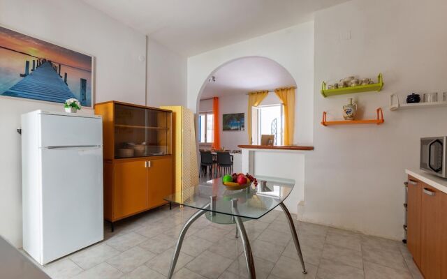 2519 Villa Domy by Barbarhouse