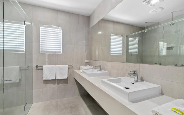 Sherbourne Terrace Hotel