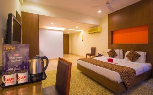 OYO Rooms Begumpet Railway Station