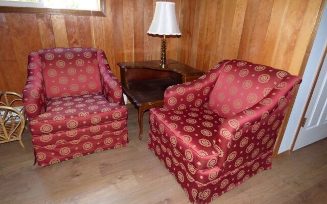 Crown House Bed & Breakfast