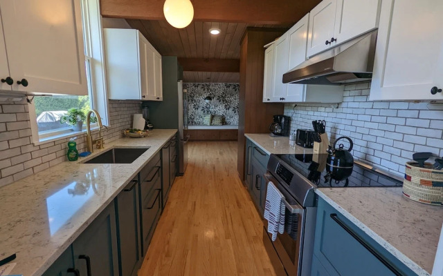 Seattle Vacation Home - Lake Forest Park