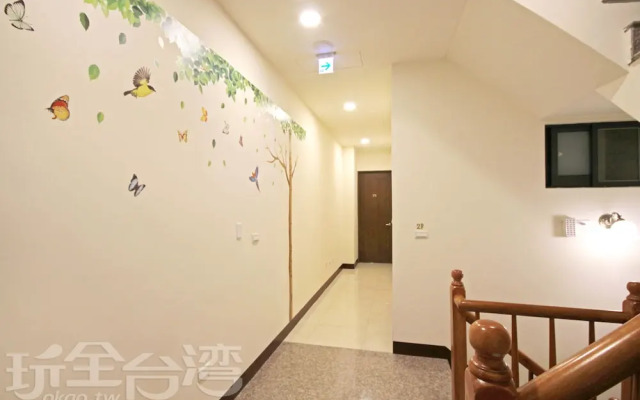 Sun Moon Lake FRIDAY Inn Guest House