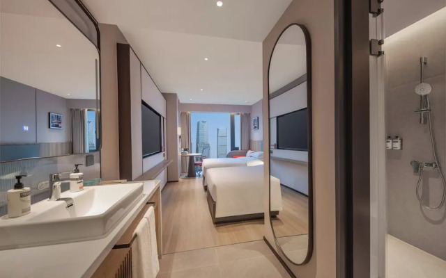 Holiday Inn Express Chongqing Central Park By Ihg
