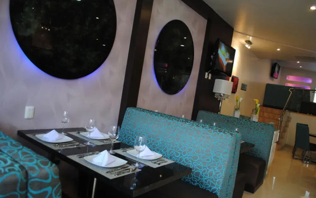 Hotel Centinela Grand