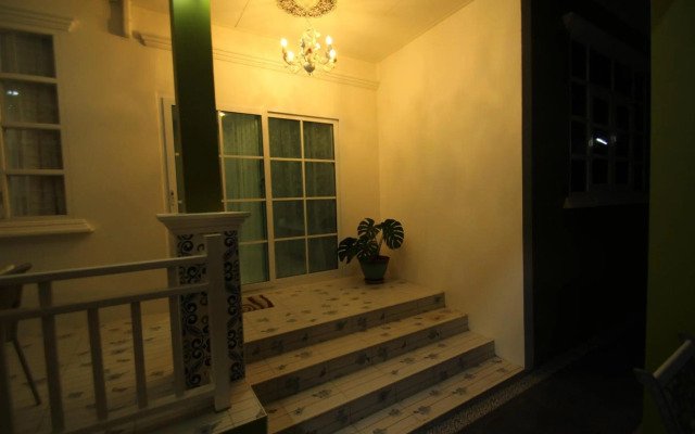 Little home poolvilla