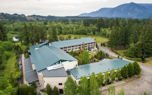 Bonneville Hot Springs Resort & Spa