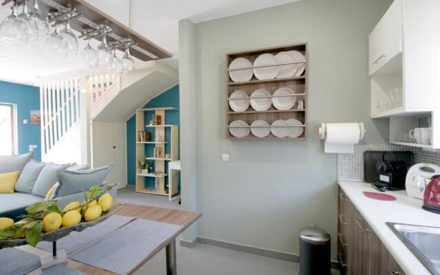 Seaside, relaxing family house with playground! Villa Lavrys 4