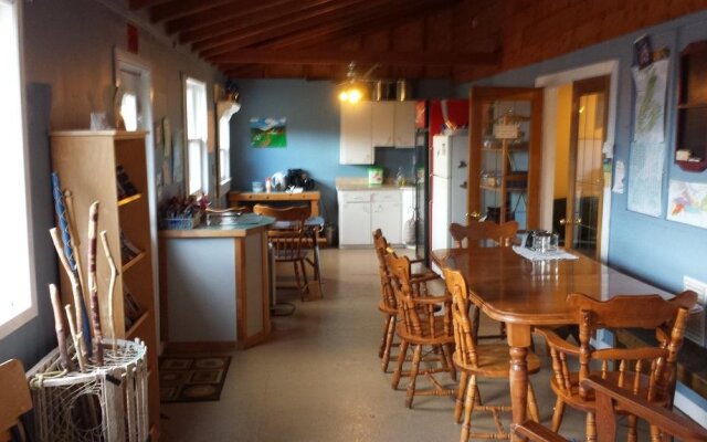 HI-Cabot Trail Hostel