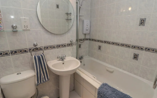 Apartment 7 Mansion House