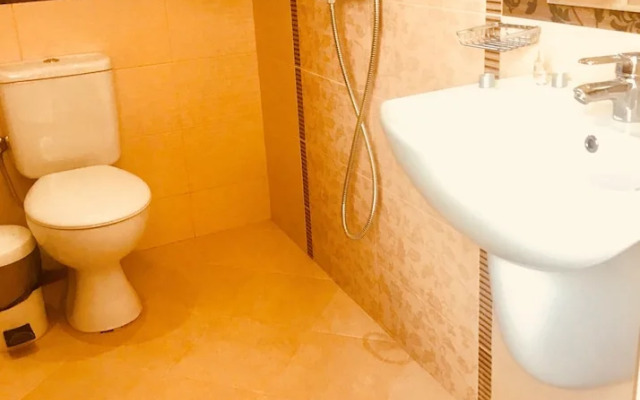HOTEL Yanis