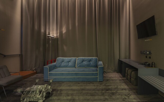 Design Hotel Road