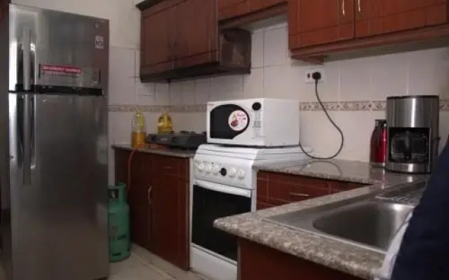 Entire 4Bedroom Kileleshwa Apartment-Cosy & Serene