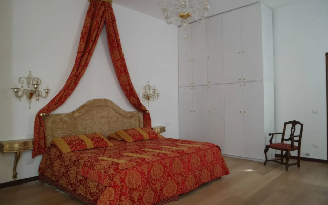 Savoia & Jolanda Apartments