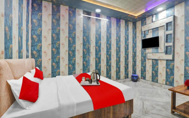 OYO Flagship 703742 Hotel C.r.k Inn