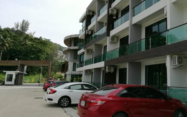 The Naithorn Condo Unit 401