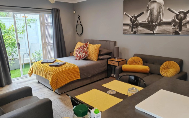 Leafy Retreat Kenridge Trendy