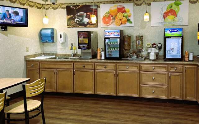 Econo Lodge Grand Forks