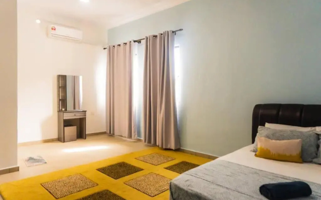 2 Storey Semi-D Homestay Nilai and KLIA, F1 Sepang with Pool - photo 3