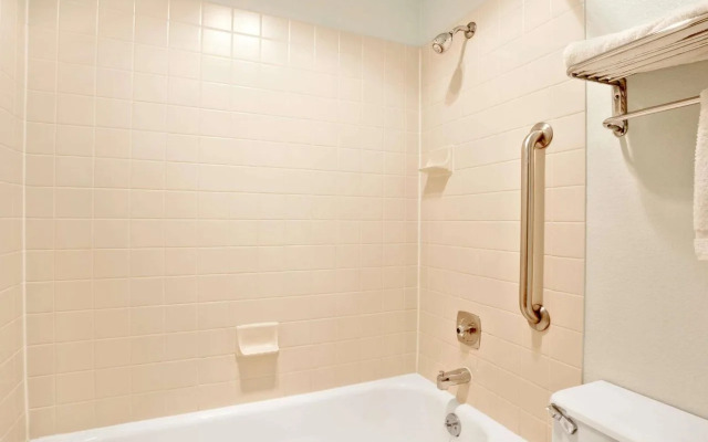 Days Inn Seattle South Tukwila