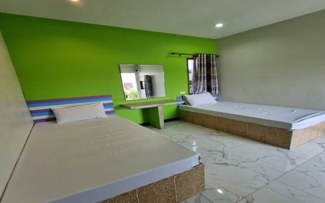 OYO 75487 Prang Thip 306 Resort