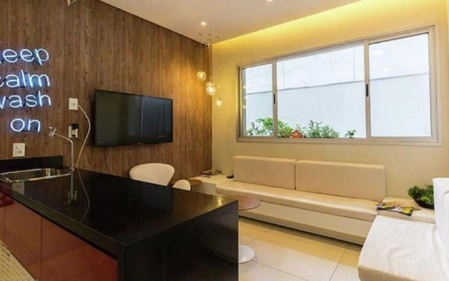 Studio prox Av Pauluista cp 908