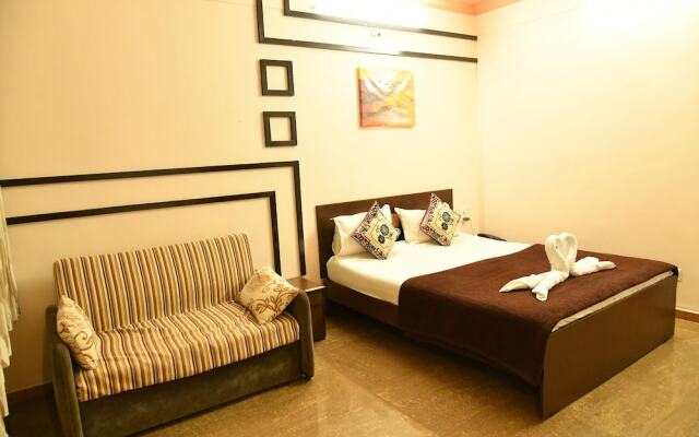 Hotel Mahabaleshwar Palace
