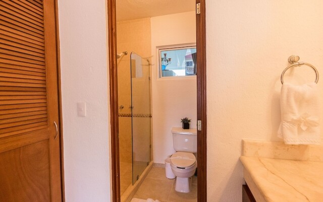 Gaviotas 304 2 Bedroom Condo