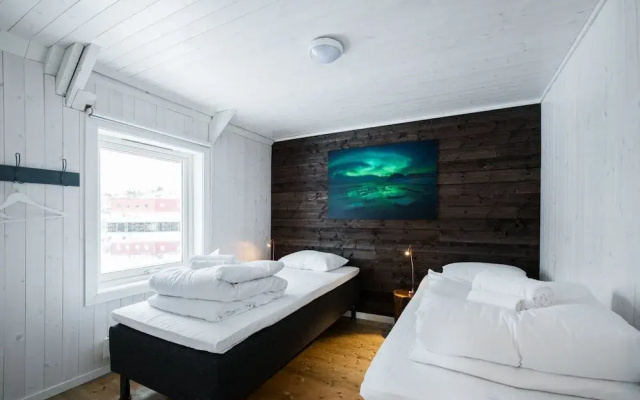 Hattvika Lodge
