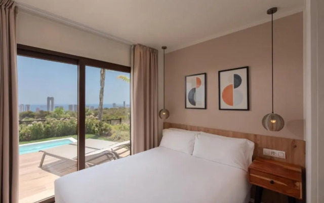Four Points® by Sheraton Costa Blanca Villas