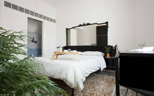 Martini Bed
