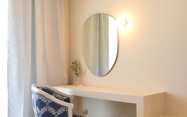 StayBridge Apartments, Mesongi