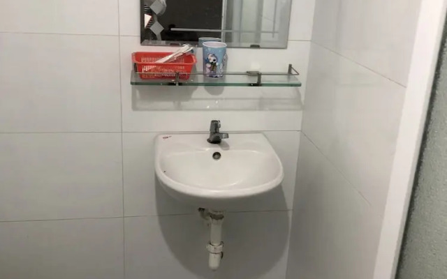 SPOT ON 684 Moka Hotel