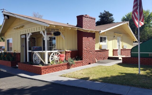 Hotel Paso Robles Wine Country