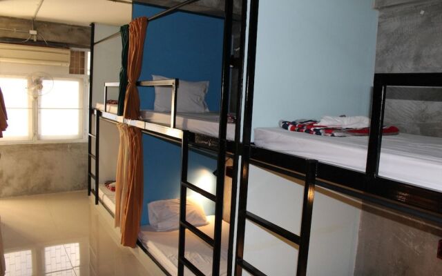 Yellow Flowers Hostel